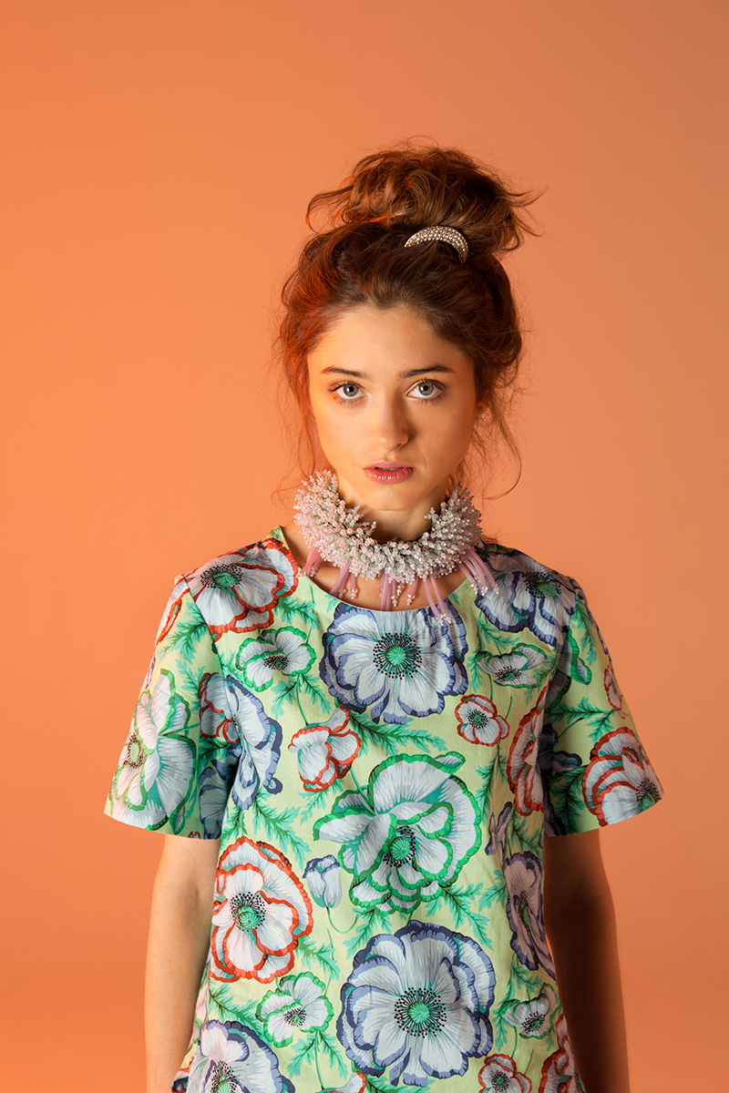 ladygunn-natalia_dyer-i-003