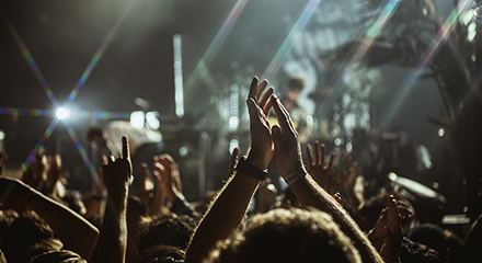 LIVE REVIEW: FOALS @ BROOKLYN STEEL