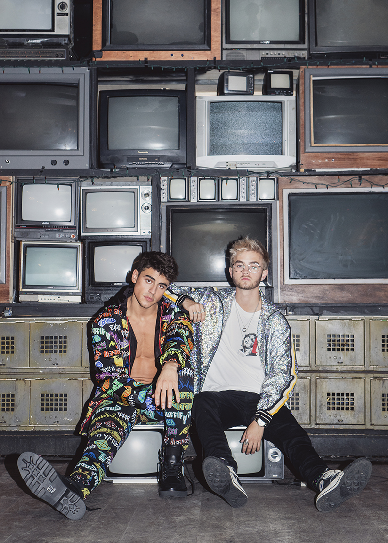 LADYGUNN – JACK&JACK: GOOD FRIENDS ARE NICE, AND THEY MAKE GOOD